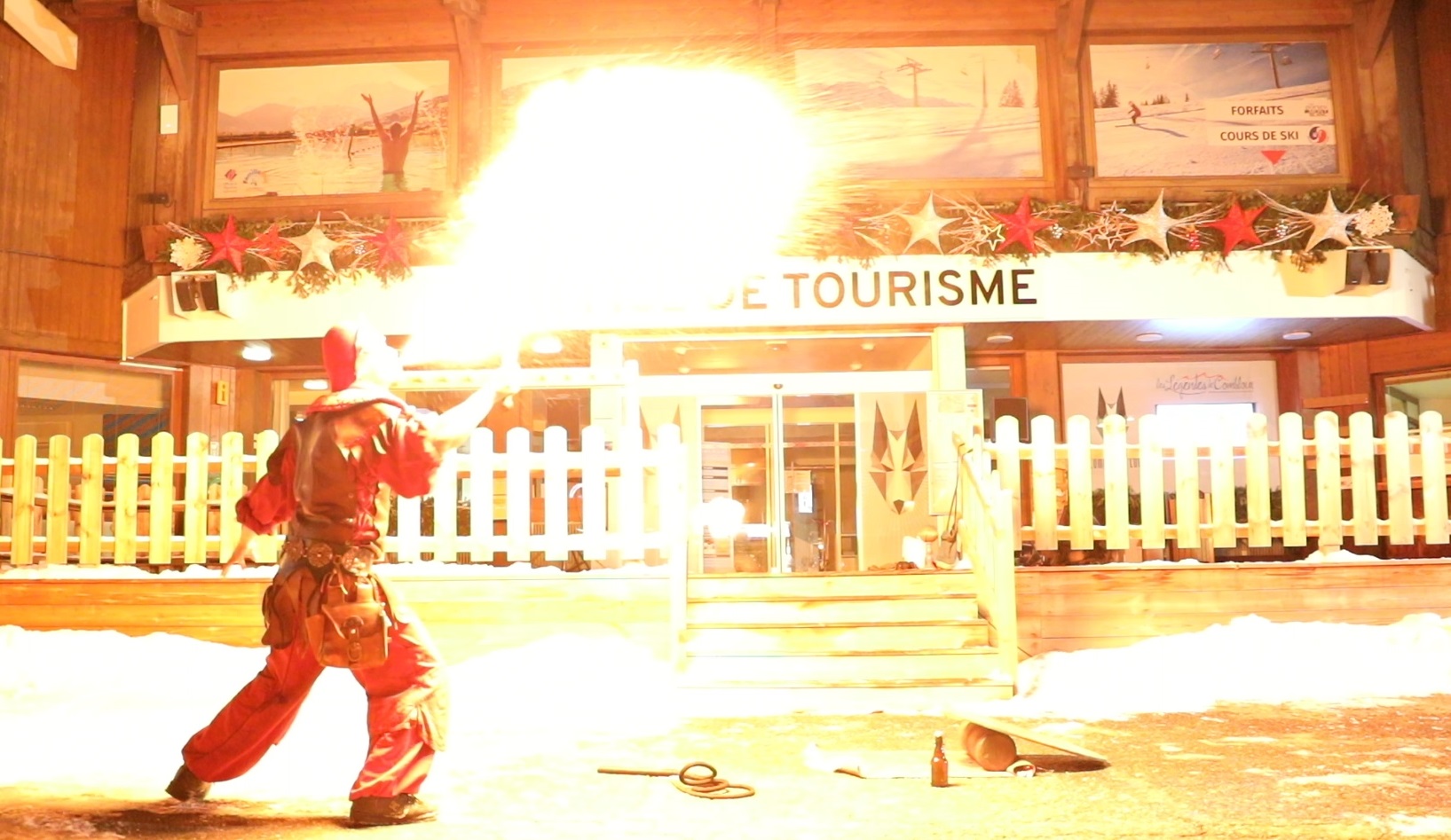 Spectacle pyrotechnique : Les Saltimbanques de Sabaudia