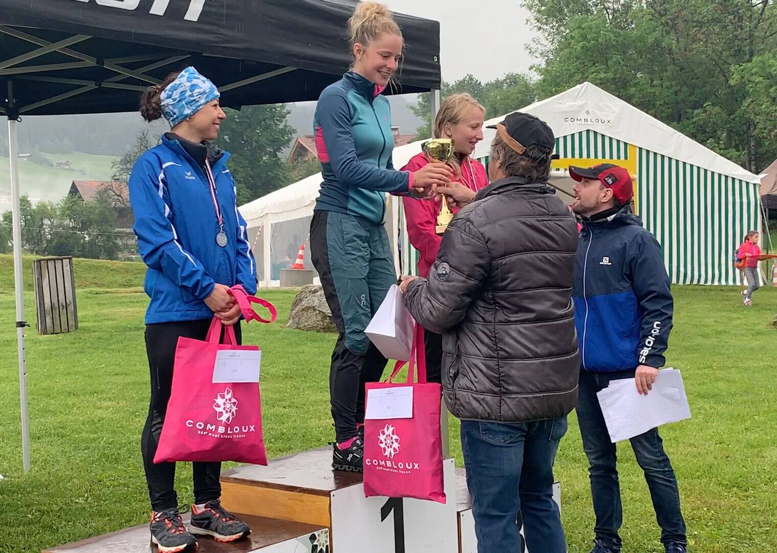 podium femme 36km